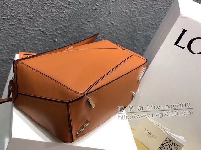 LOEWE經典爆款包包 羅意威Puzzle幾何中號拼接手提斜挎包 10171  tcl1041